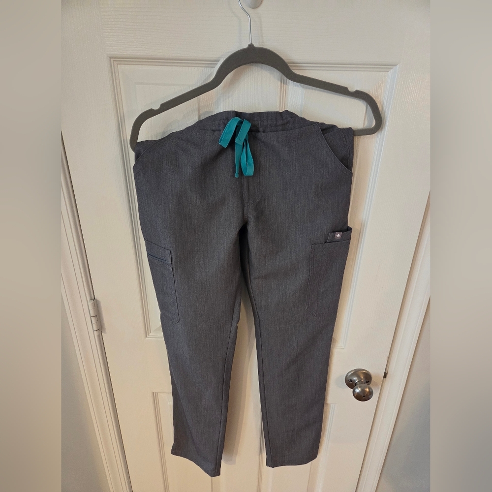 Figs Yola Pants Size XS small